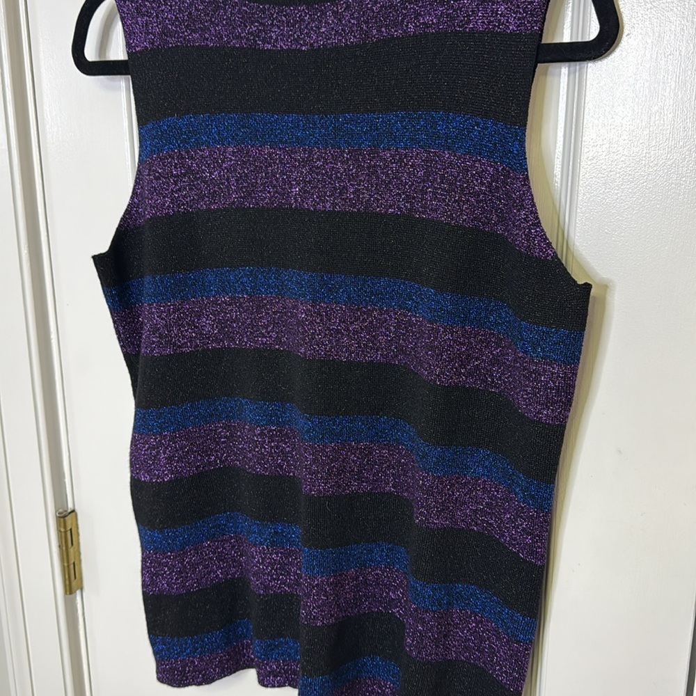 Black and Purple Sleeveless Tank Top with Stripes - Picture 2 of 7